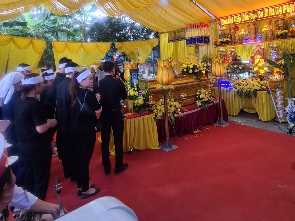 tổ chức tang lễ