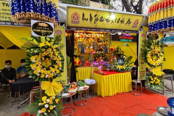 Tổ Chức Lễ Tang: Cần Lưu Ý Điều Gì Để Đảm Bảo Trang Nghiêm?