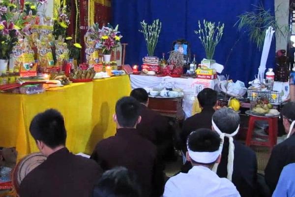Nghi thức cúng 49 ngày và những điều cần biết