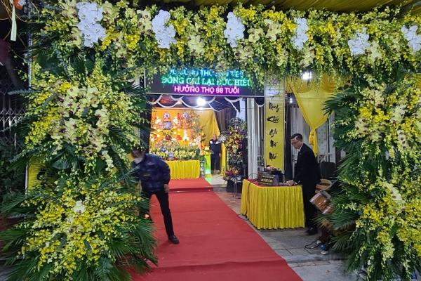 5 yếu tố quyết định một đám tang trang trọng và ý nghĩa