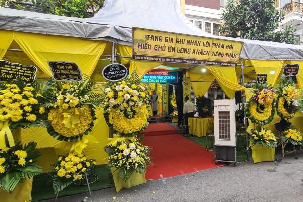 Cách lập danh sách khách viếng và tổ chức lễ viếng khoa học
