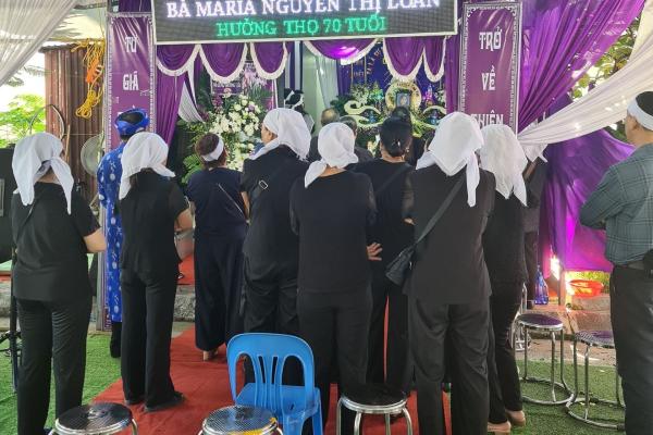 Hướng dẫn chuẩn bị tang phục đúng chuẩn truyền thống Việt